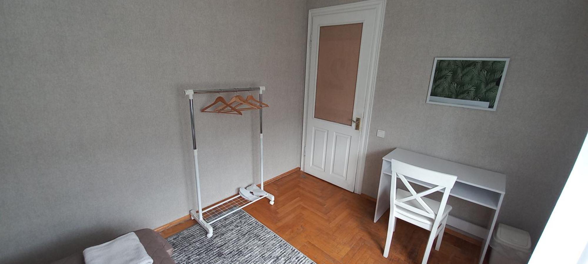 Pelican Guest House & Hostel Черновцы Экстерьер фото